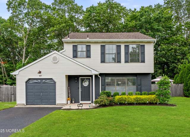 Property at 47 Bristlecone Dr, Howell, NJ 07731, 3 beds, 1.5 baths
