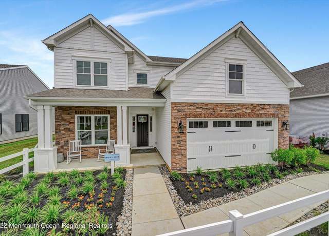 Property at 14 Moonflower Dr, Manalapan, NJ 07726, 3 beds, 3 baths