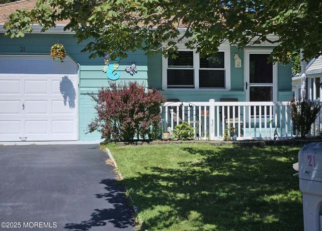 Property at 21 San Salvador St, Toms River, NJ 08757, 2 beds, 1 bath