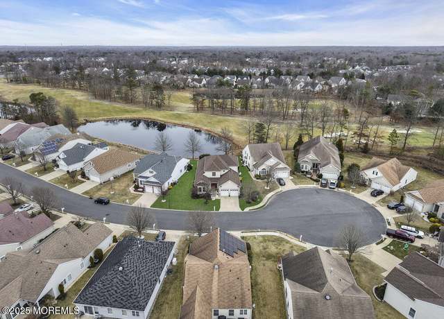 Property at 41 Congressional Rd, Jackson, NJ 08527, 3 beds, 3 baths