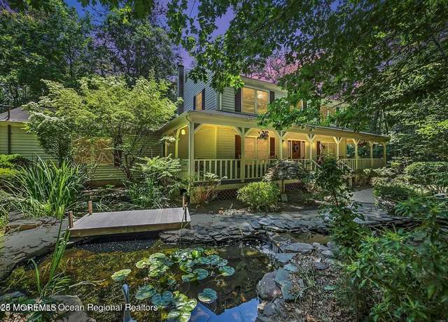 Property at 683 Anderson Rd, Jackson, NJ 08527, 4 beds, 2.5 baths