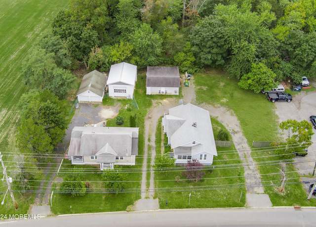 Property at 720 Park Ave, Freehold, NJ 07728, 2 beds, 1 bath