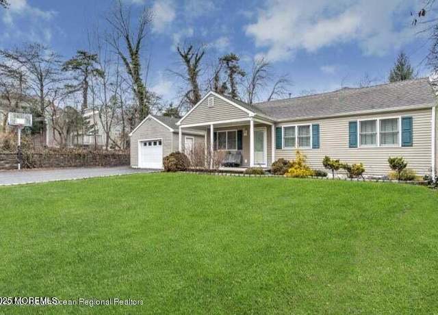 Property at 137 Carasaljo Dr, Lakewood, NJ 08701, 2 beds, 2 baths