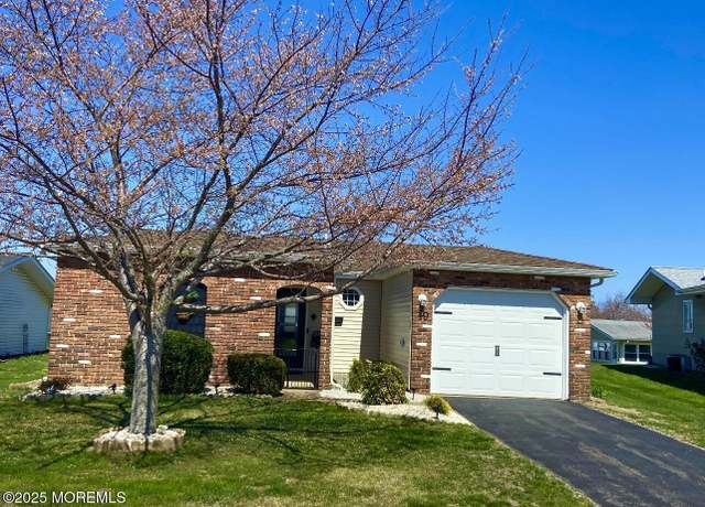 Property at 49 Watkins Rd, Brick, NJ 08724, 2 beds, 2 baths