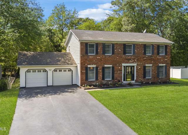 Property at 55 Hickory Hill Rd, Jackson, NJ 08527, 4 beds, 2.5 baths