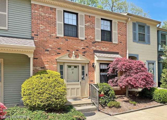 Property at 69 Bradford Ct, Aberdeen, NJ 07747, 3 beds, 2.5 baths