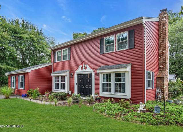 Property at 305 Barcelona Dr, Toms River, NJ 08753, 4 beds, 1.5 baths