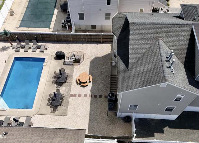 Property at 205 Arnold Ave, Point Pleasant Beach, NJ 08742, 7 beds, 4 baths
