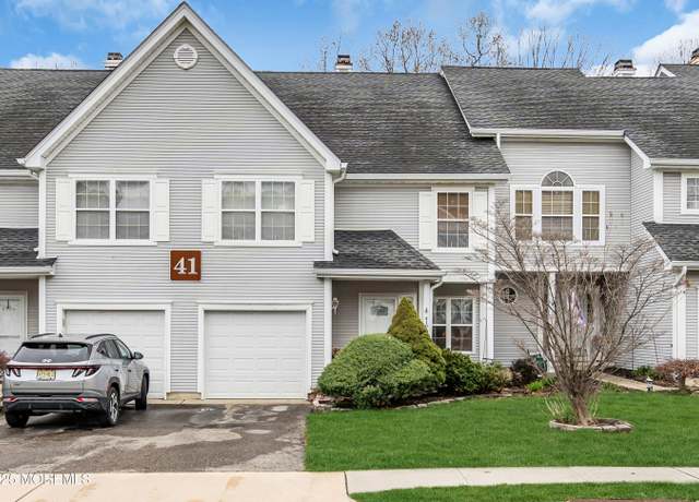 Property at 4103 Galloping Hill Ln, Toms River, NJ 08755, 3 beds, 2.5 baths