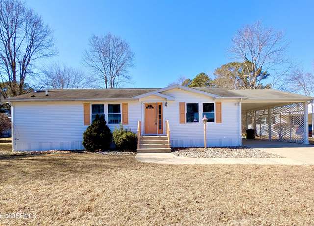 Property at 14 Tanglewood Dr, Cream Ridge, NJ 08514, 2 beds, 2 baths