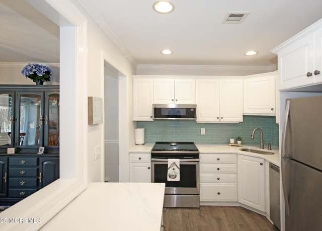 Property at 26 Claremont Ct, Red Bank, NJ 07701, 2 beds, 2 baths