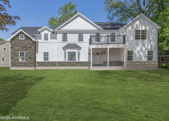 Property at 38 Louise Dr, East Brunswick, NJ 08816, 5 beds, 3.5 baths