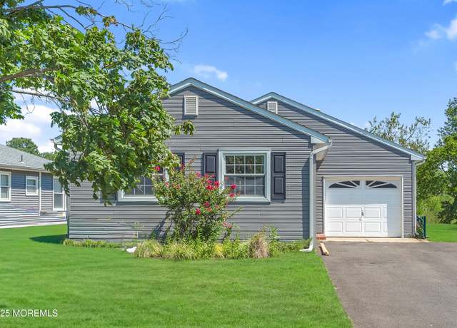 Property at 214 Harrington Dr N, Toms River, NJ 08757, 2 beds, 2 baths