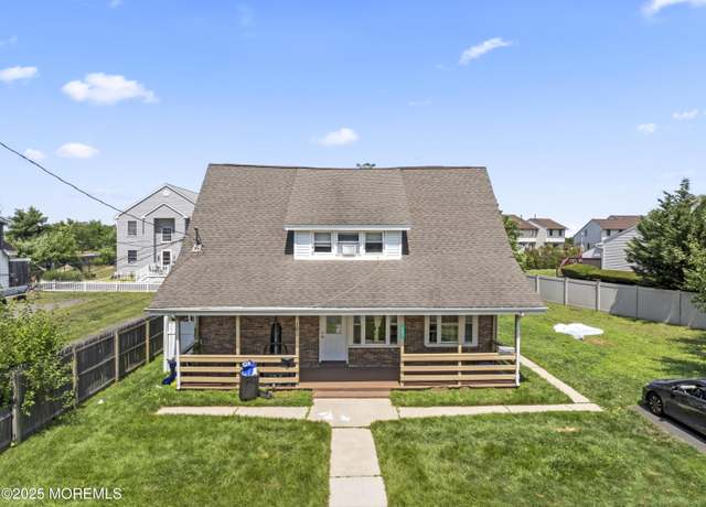 Property at 151 Shore Blvd, Keansburg, NJ 07734, 6 beds, 2.5 baths