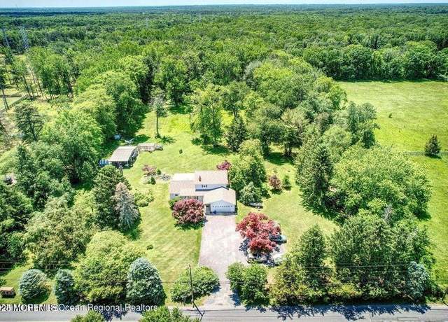 Property at 150 Easy St, Howell, NJ 07731, 3 beds, 2 baths