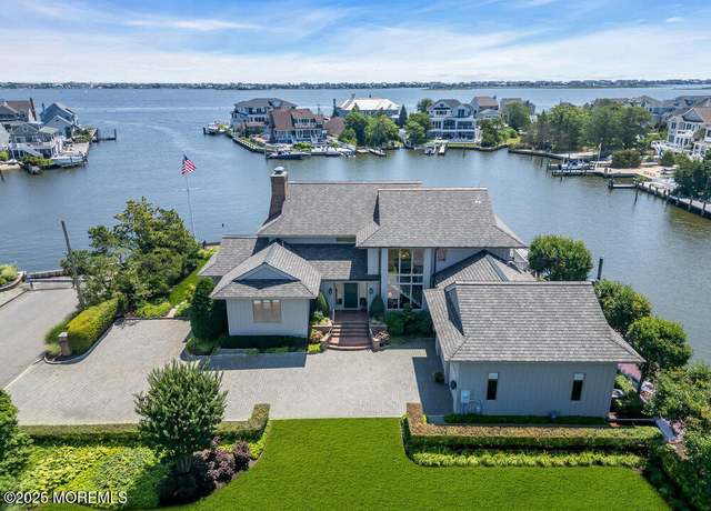 Property at 787 Princeton Ave, Brick, NJ 08724, 4 beds, 5 baths