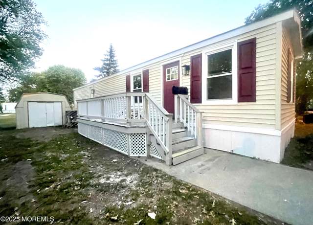 Property at 51 Sams Ct, Hazlet, NJ 07730, 2 beds, 1 bath