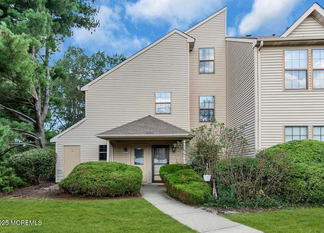 Property at 101 Violet Ln, Jackson, NJ 08527, 2 beds, 1 bath
