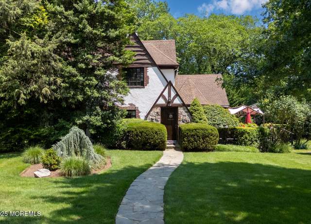 Property at 12 Garden Rd, Little Silver, NJ 07739, 5 beds, 4 baths