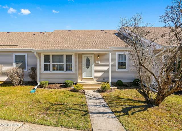 Property at 110 Henley Ct Unit B, Freehold, NJ 07728, 2 beds, 1 bath