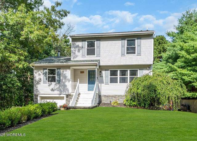 Property at 375 S Stump Tavern Rd, Jackson, NJ 08527, 3 beds, 3.5 baths