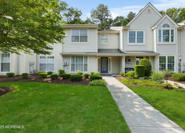 Property at 238 Larchwood Ct, Howell, NJ 07731, 3 beds, 2.5 baths