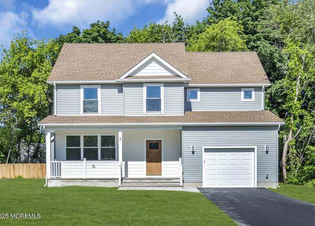 Property at 7 Leifried Ln, Tuckerton, NJ 08087, 4 beds, 2.5 baths