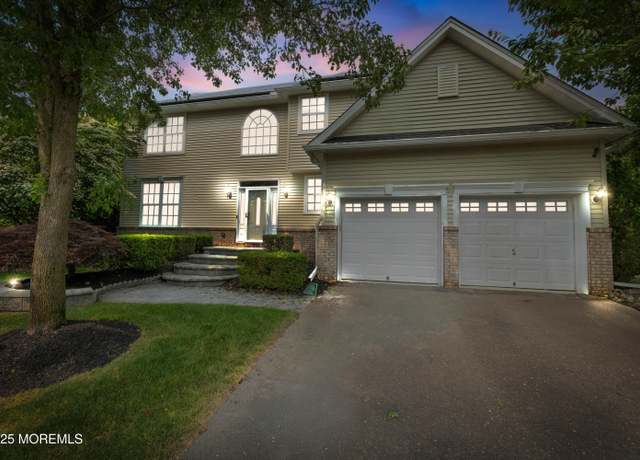 Property at 16 Moorland Blvd, Monroe, NJ 08831, 4 beds, 3 baths