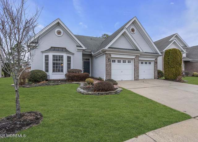 Property at 12 Bay Hill Rd, Jackson, NJ 08527, 3 beds, 3 baths