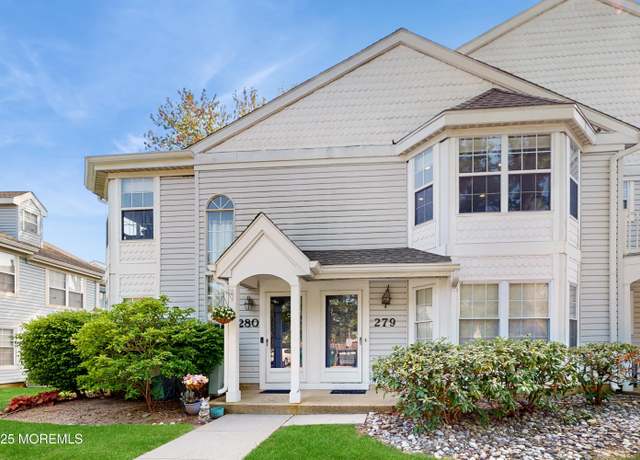 Property at 280 Tulip Ln, Freehold, NJ 07728, 2 beds, 2 baths