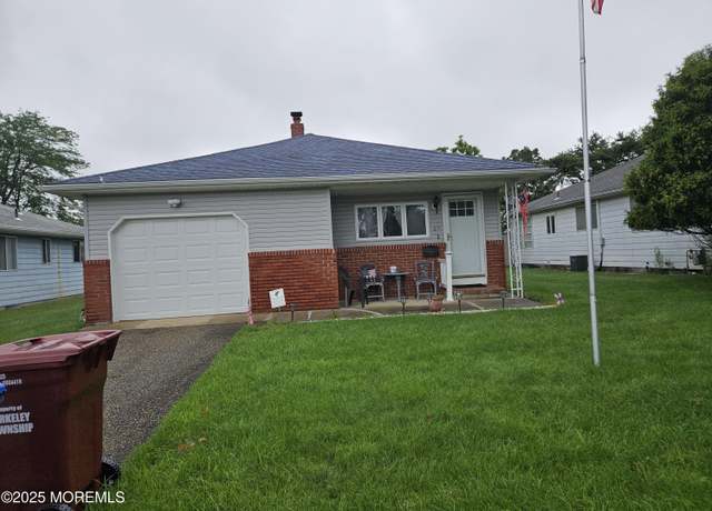 Property at 24 Christiansted St, Toms River, NJ 08757, 2 beds, 1 bath