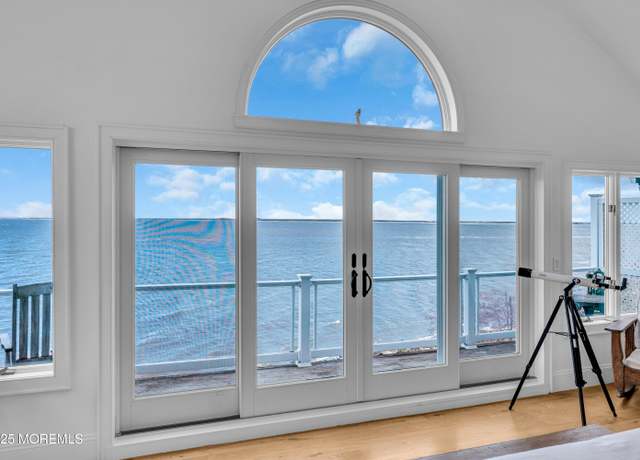 Property at 42 Bayside Dr, Atlantic Highlands, NJ 07716, 4 beds, 5 baths