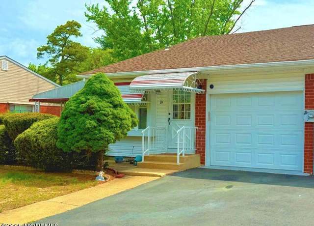 Property at 7 Potomac Ln Unit A, Whiting, NJ 08759, 1 bed, 1 bath