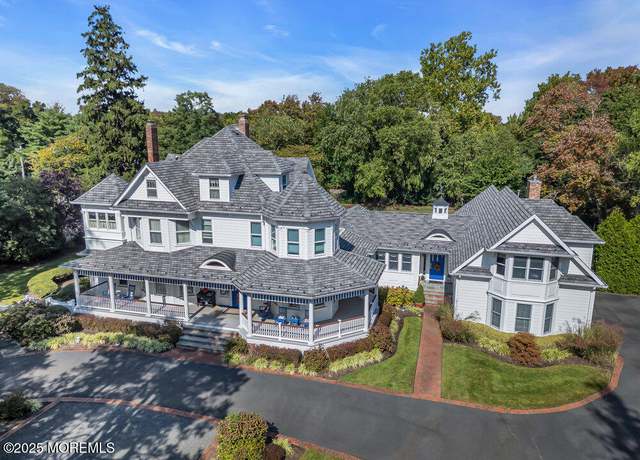 Property at 20 Hartshorne Ln, Rumson, NJ 07760, 5 beds, 4 baths