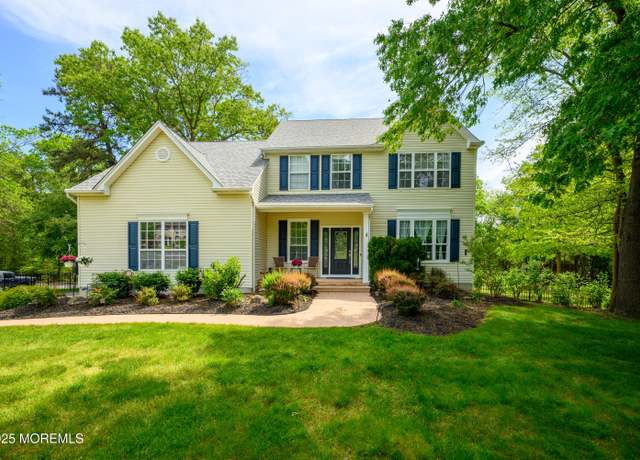 Property at 1 Maestro Ct, Jackson, NJ 08527, 4 beds, 2.5 baths