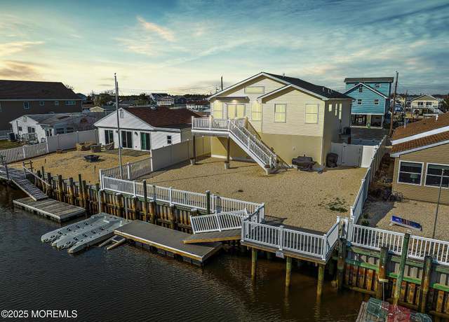 Property at 17 W Mullica Rd, Little Egg Harbor, NJ 08087, 4 beds, 2 baths