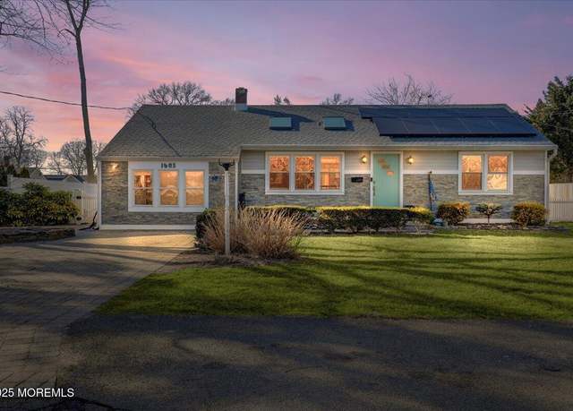 Property at 1603 Dorsett Dock Rd, Point Pleasant, NJ 08742, 2 beds, 1 bath