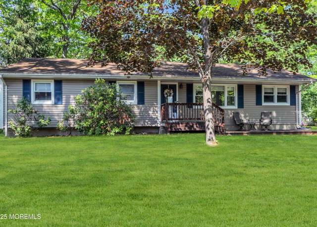 Property at 13 Cypress Ave, Jackson, NJ 08527, 3 beds, 1 bath