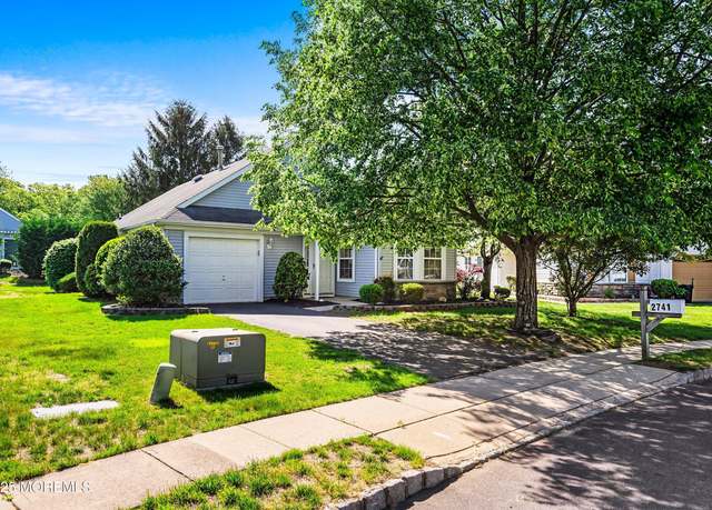 Property at 2741 Dalton Ln, Toms River, NJ 08755, 2 beds, 2 baths