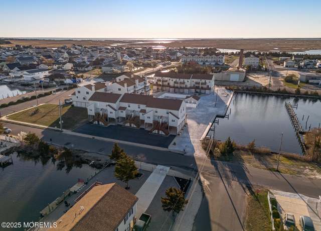 Property at 101 S Captains Dr Unit C, Little Egg Harbor, NJ 08087, 2 beds, 1.5 baths