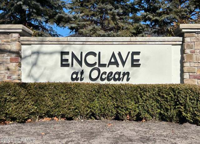 Property at 3 Pelican Ct, Ocean Twp, NJ 07712, 4 beds, 3 baths