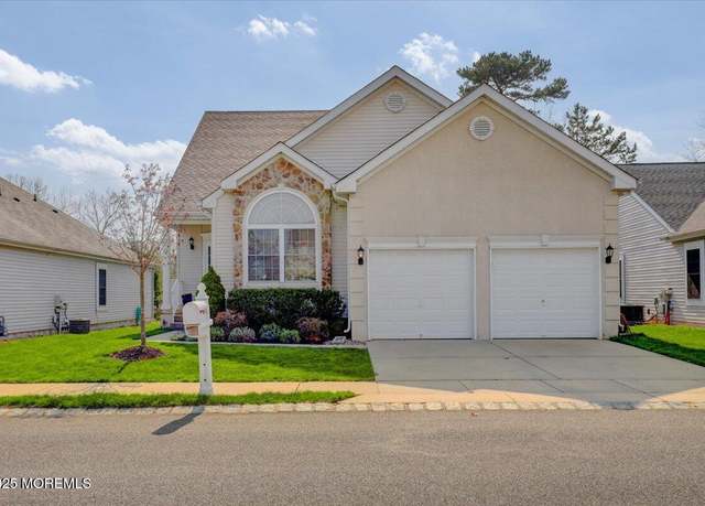 Property at 14 Congressional Rd, Jackson, NJ 08527, 3 beds, 3 baths