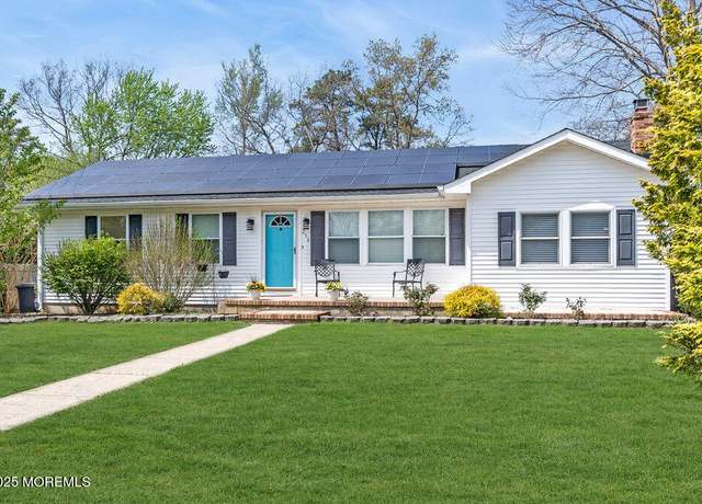 Property at 214 Atlantis Ave, Manahawkin, NJ 08050, 3 beds, 2 baths