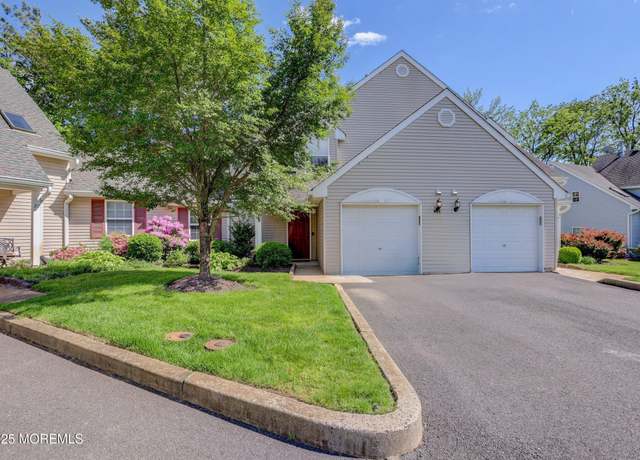 Property at 22 Commons Dr, Neptune Township, NJ 07753, 3 beds, 2.5 baths