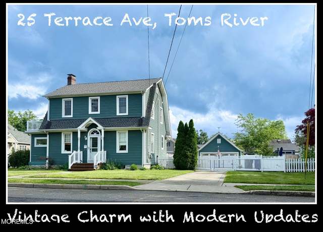 Property at 25 Terrace Ave, Toms River, NJ 08753, 3 beds, 1.5 baths
