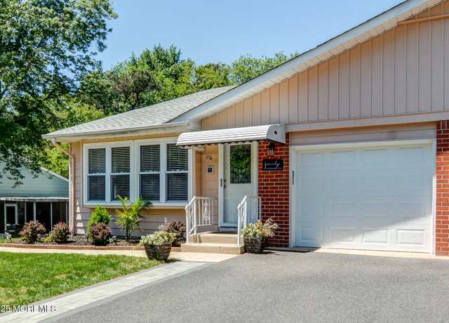 Property at 172A Hudson Pkwy, Whiting, NJ 08759, 2 beds, 2 baths