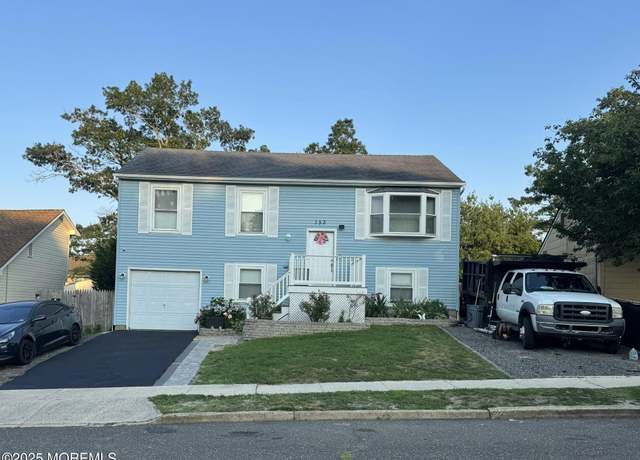 Property at 153 Schooner Ave, Barnegat, NJ 08005, 4 beds, 2 baths