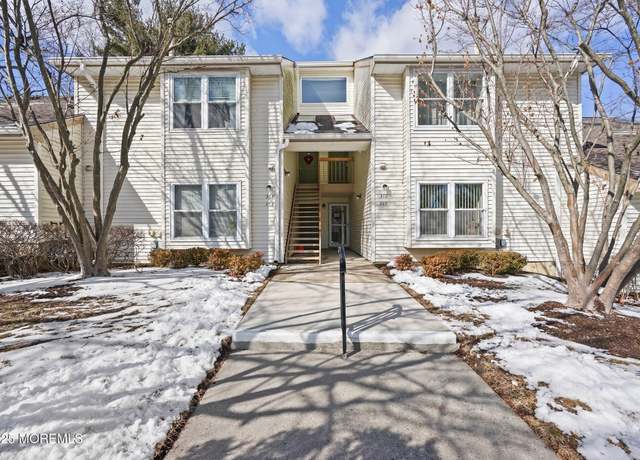 Property at 363 Sunshine Ct, Englishtown, NJ 07726, 1 bed, 1.5 baths