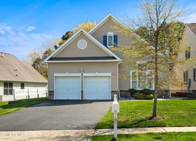 Property at 23 Boxwood Dr, Ocean Twp, NJ 07712, 2 beds, 2 baths