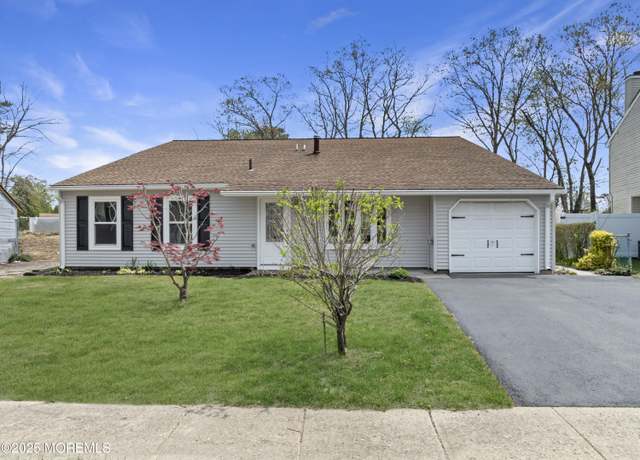Property at 20 Sextant Dr, Barnegat, NJ 08005, 4 beds, 2.5 baths